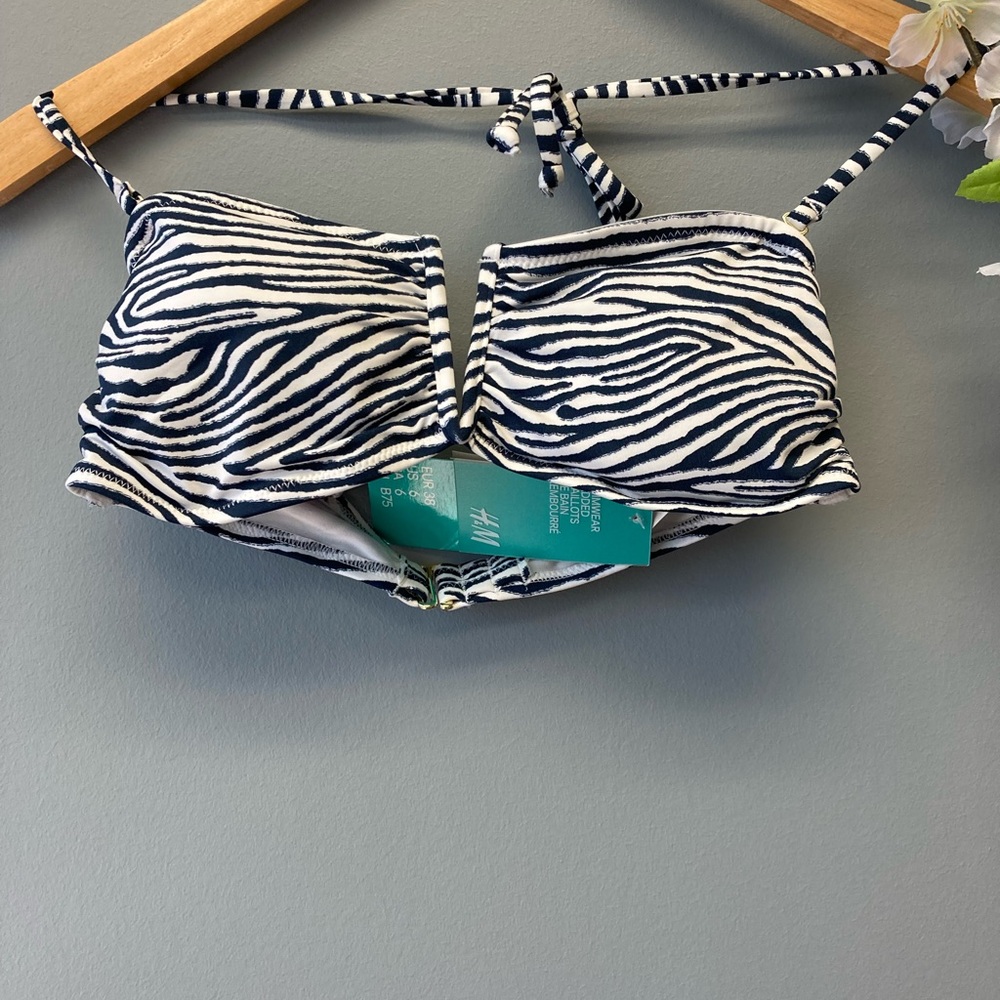 H&M Swimsuit Halter Top Women’s Blue White Bikini Padded Bathing Suit Size 6 [s]
